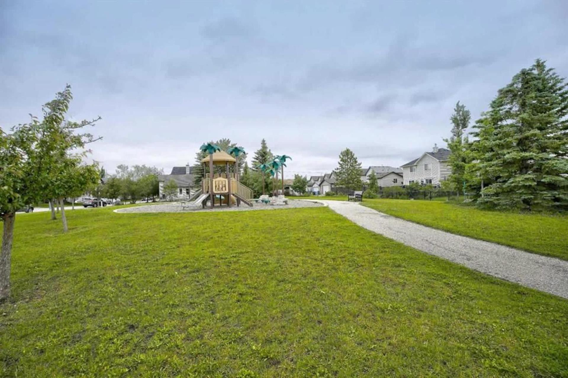 Basement In - Short Drive To Banff * Calgary