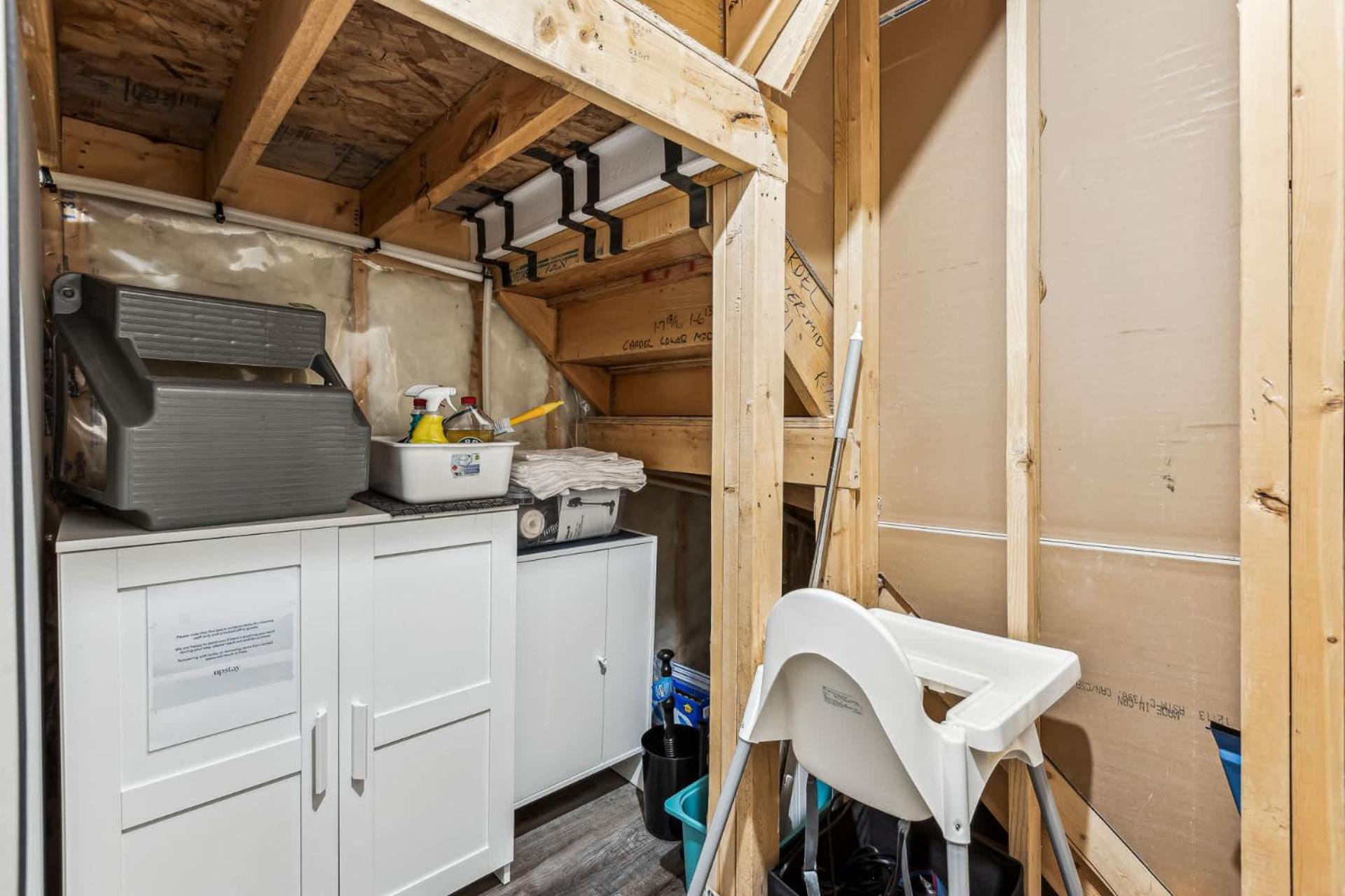 Basement In - Short Drive To Banff Holiday home